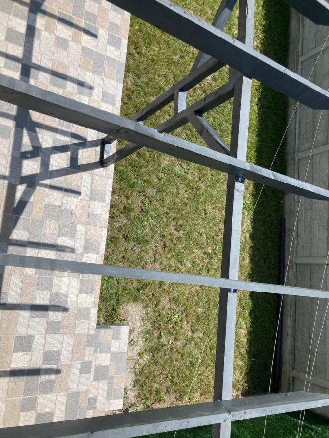 Joygate Entire Villa Otopeni Exterior photo
